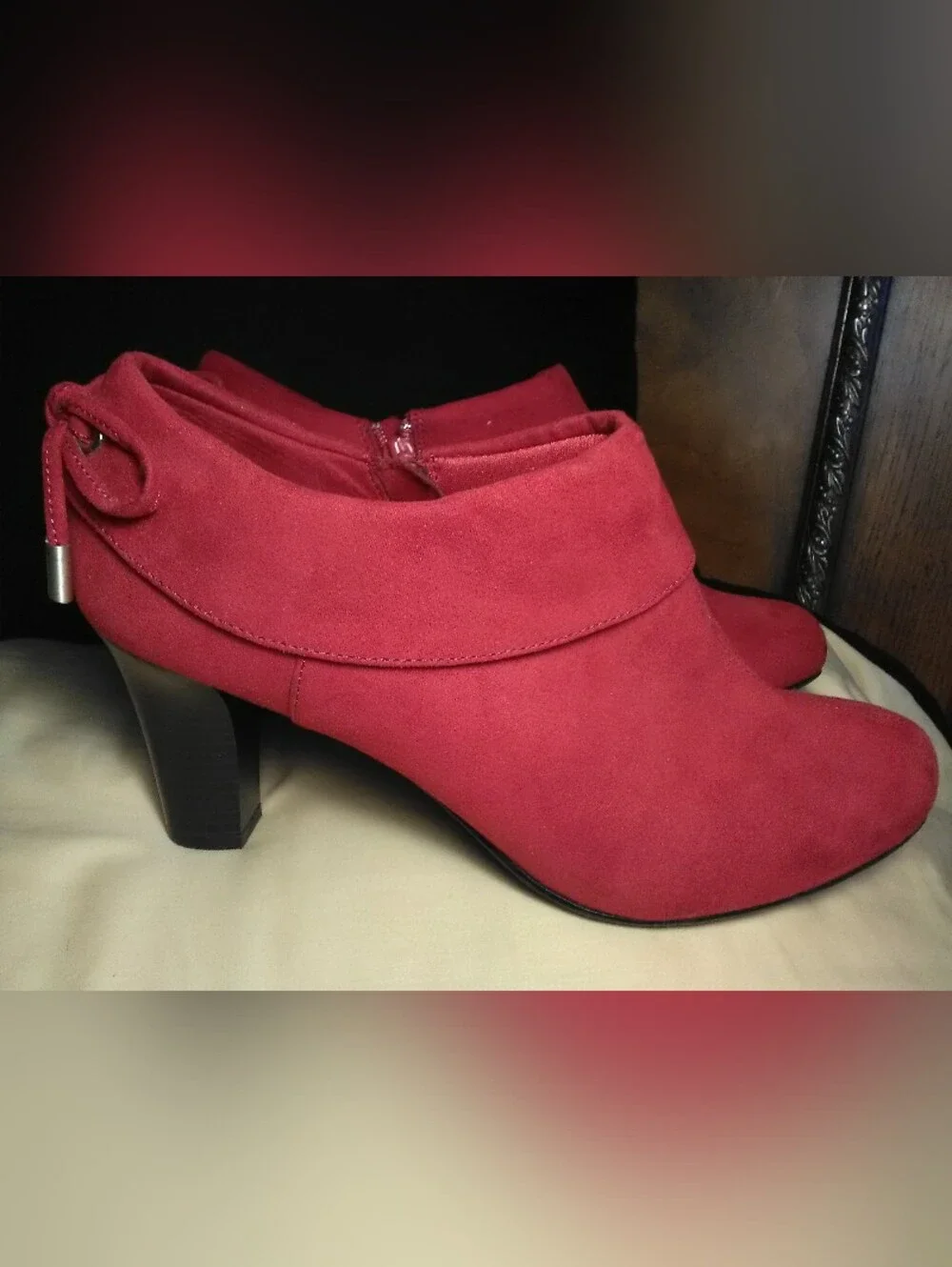 LK. NEW Coach and Four Red Suede Block Heel Bootie SZ. 9 SIDE ZIP  3IN. HEEL